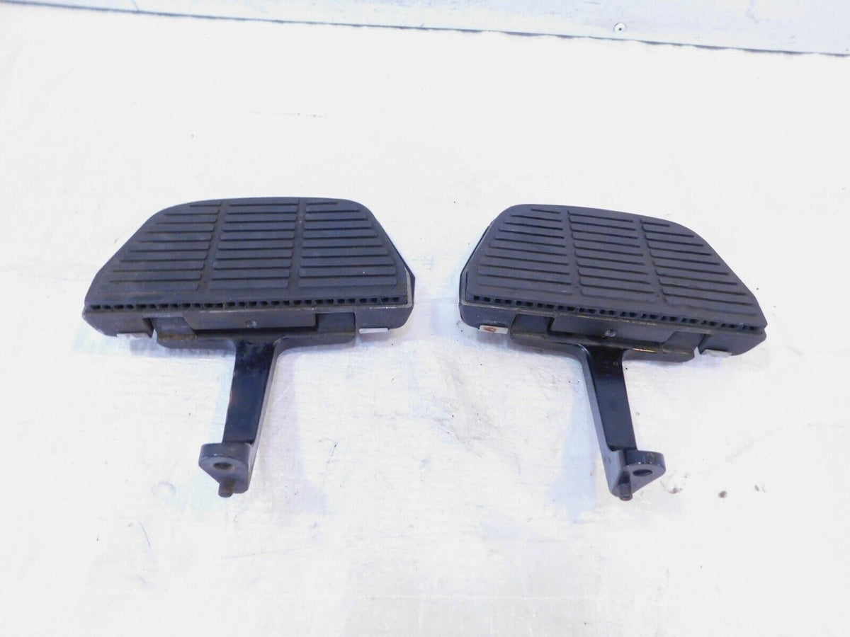 Harley Davidson Road King Electra Glide Passenger Footboard Floorboard & Bracket