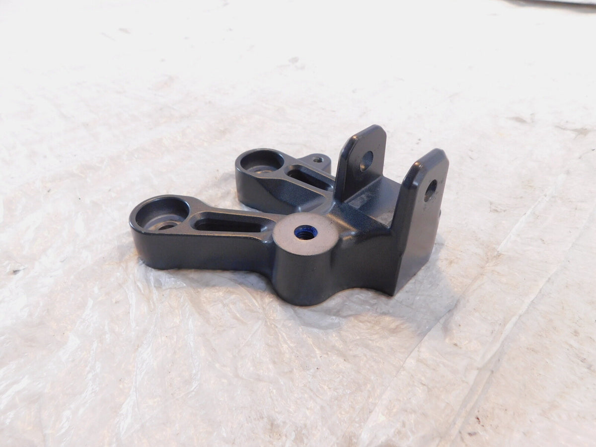 2022-2024 Yamaha YZFR7 YZF-R7 R7 Front Left Foot Peg Footrest Mount Bracket Stay - C3 Cycle