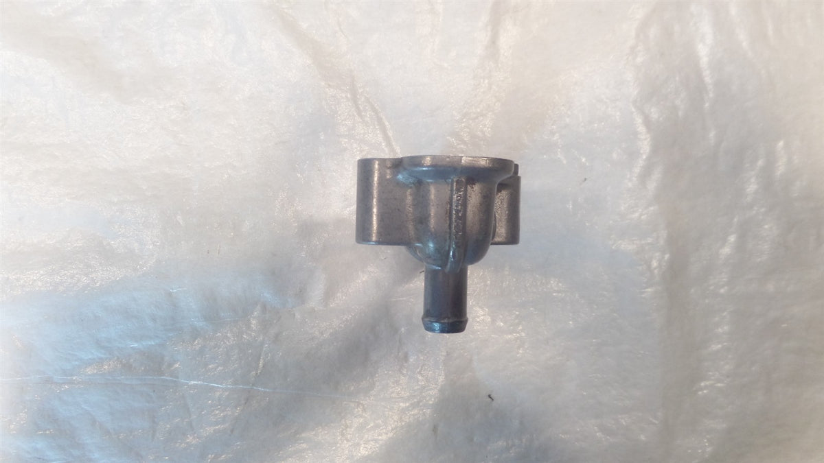 Kawasaki Ninja ZX-6 ZX6R ZX-6RR ZX6RR & ZZR600 Cylinder Coolant Pipe Fitting
