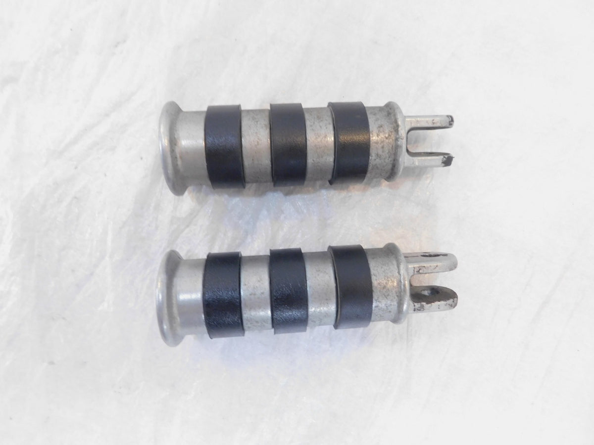 Honda VT600 VT750 VT1100 Shadow 600 750 1100 Passenger Rear Footpeg Footrests - C3 Cycle