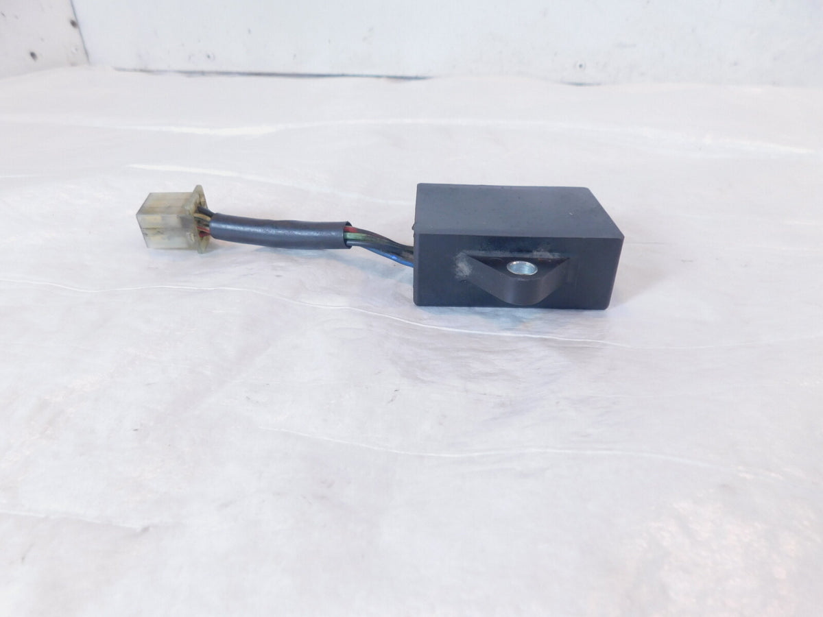 Kawasaki LTD Belt KZ440 KZ440A KZ440D Flasher Turn Signal Operating Switch Unit - C3 Cycle