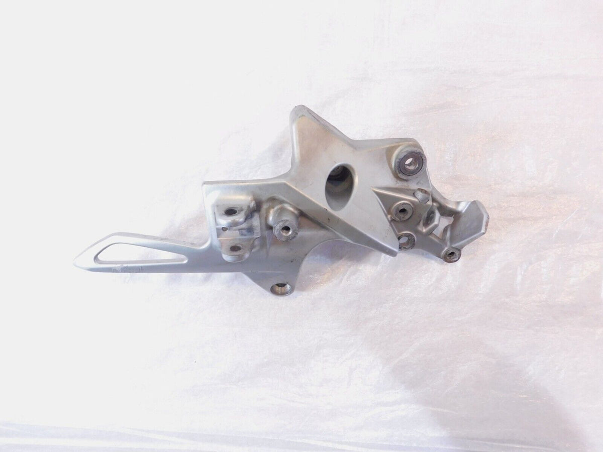 BMW F800 F800R F800S F800ST Left Front Footrest Foot Peg Bracket Mount Plate - C3 Cycle