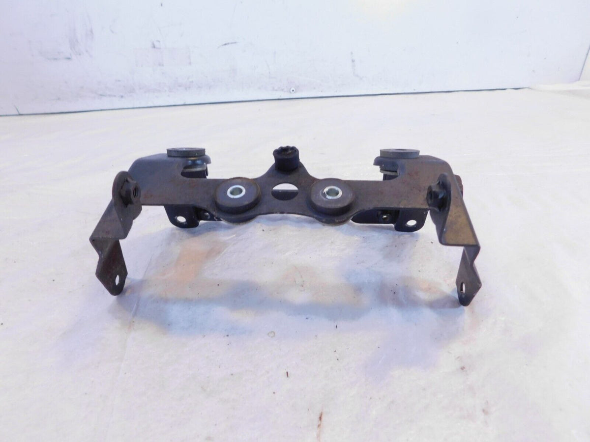 1990 1991 1992 1993 Kawasaki Ninja ZX6 ZX600D Rear Tail Mount Bracket 11046-1950 - C3 Cycle