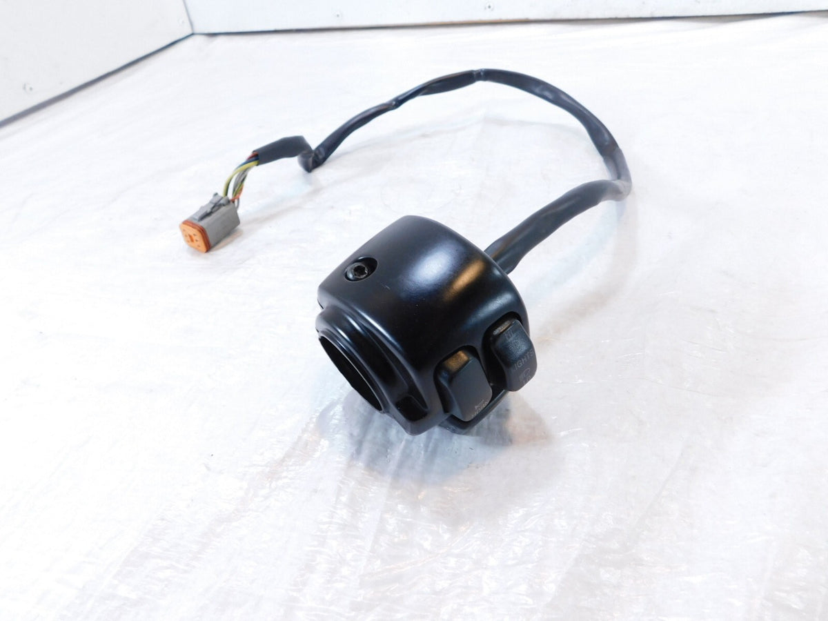 Harley Davidson Softail Dyna Sportster Left Handlebar Horn Turn Signal Switches - C3 Cycle