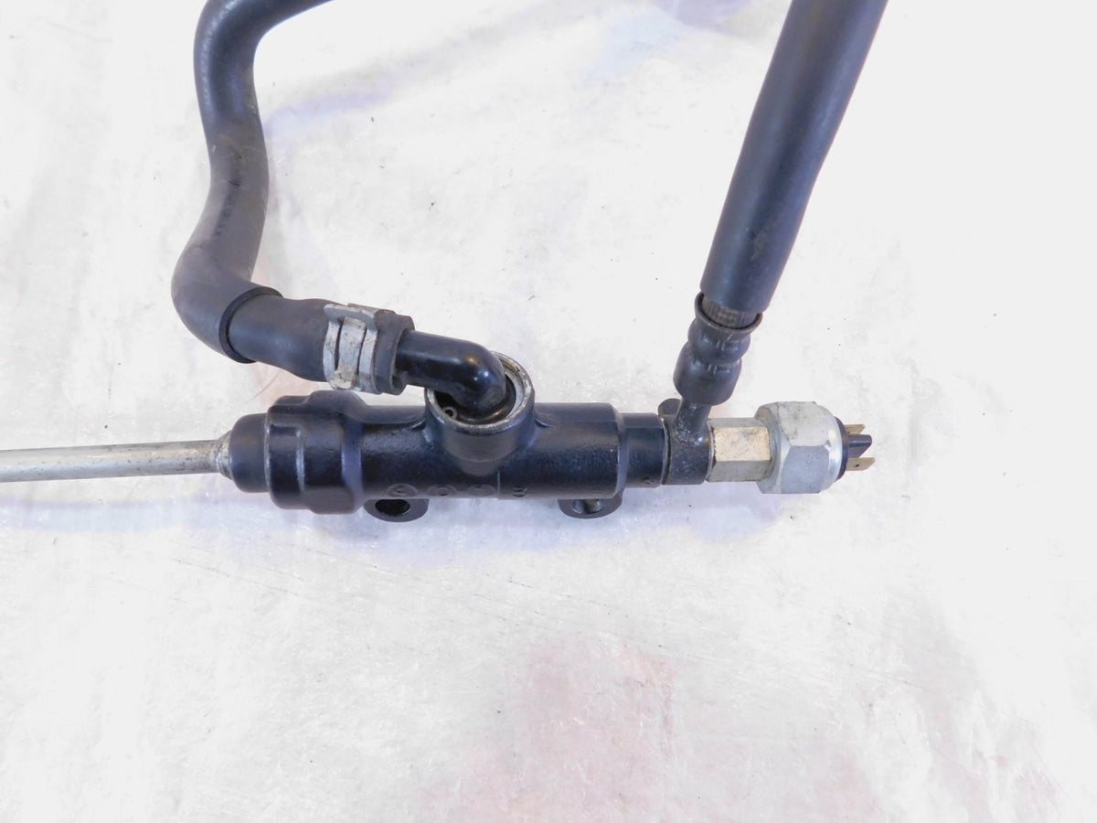Triumph Trident Sprint & Trophy Rear Brake Master Cylinder Reservoir & Pushrod - C3 Cycle