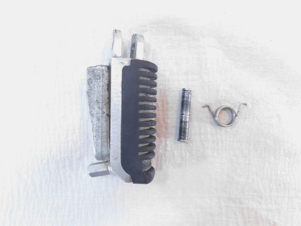 1999-2007 Suzuki GSX1300R Hayabusa Front Right Footrest Foot Peg 43531-24F00 - C3 Cycle