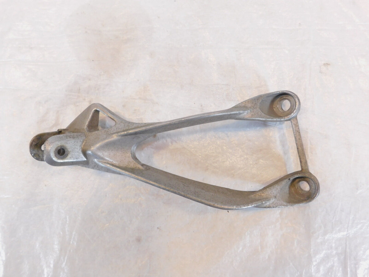 Kawasaki Ninja ZX6R ZX636 & ZX6RR ZX600 Right Rear Foot Rest Peg Bracket Mount - C3 Cycle