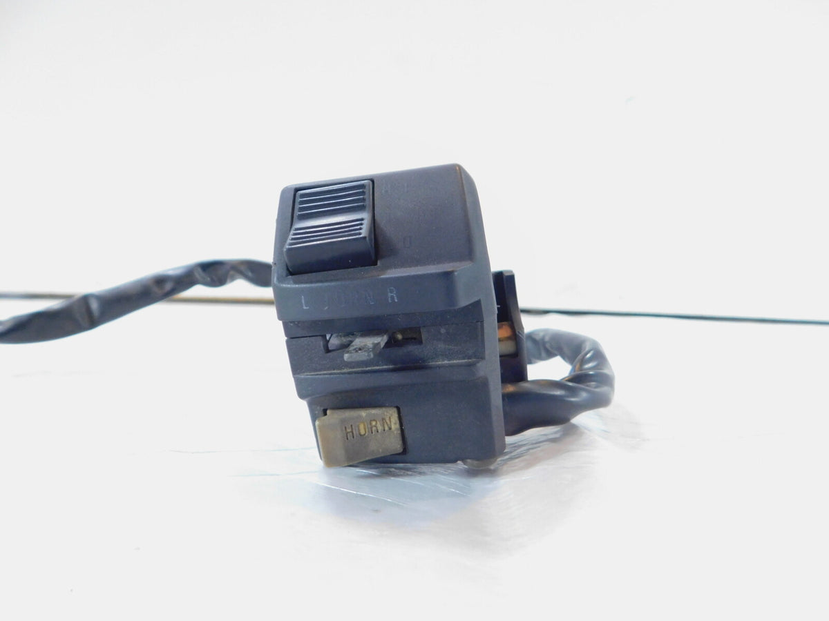 Suzuki RF600 GSXR750 & GSXR1100 Left Horn Turn Signal Handlebar Switch Buttons - C3 Cycle