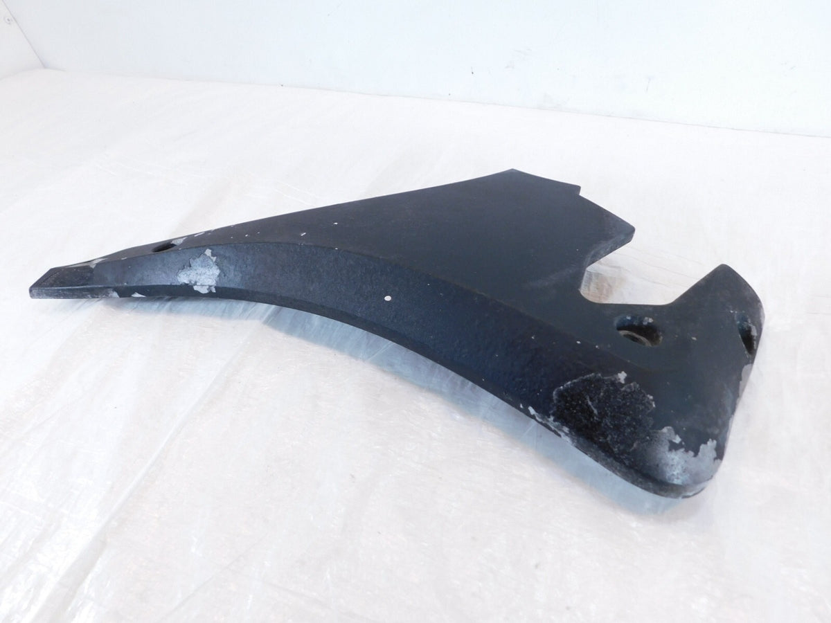 Victory Cross Country Roads & Magnum Left Engine Wrinkle Chin Fairing Cowl