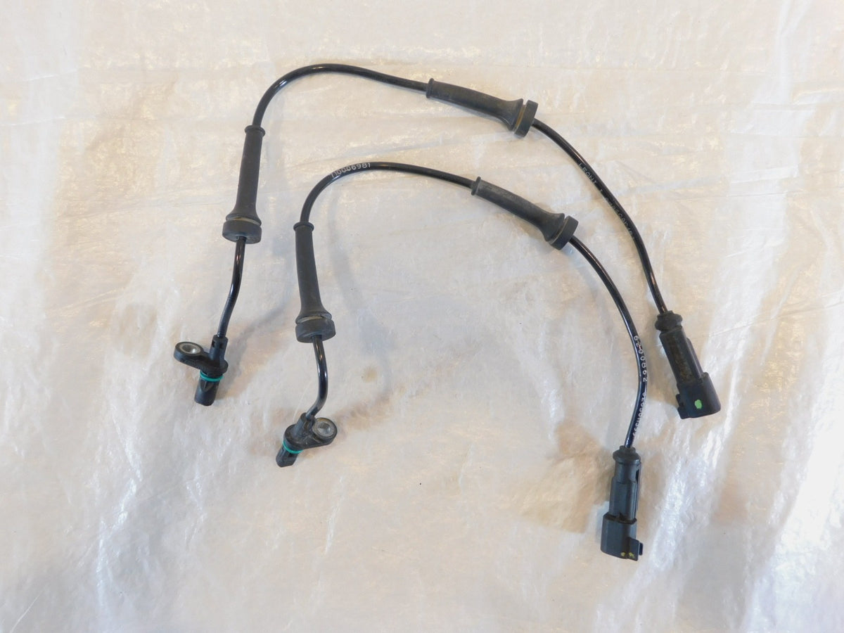 Pair Can-Am Spyder F3-S F3-T RT Limited LTD STD Front Wheel ABS Speed Sensors