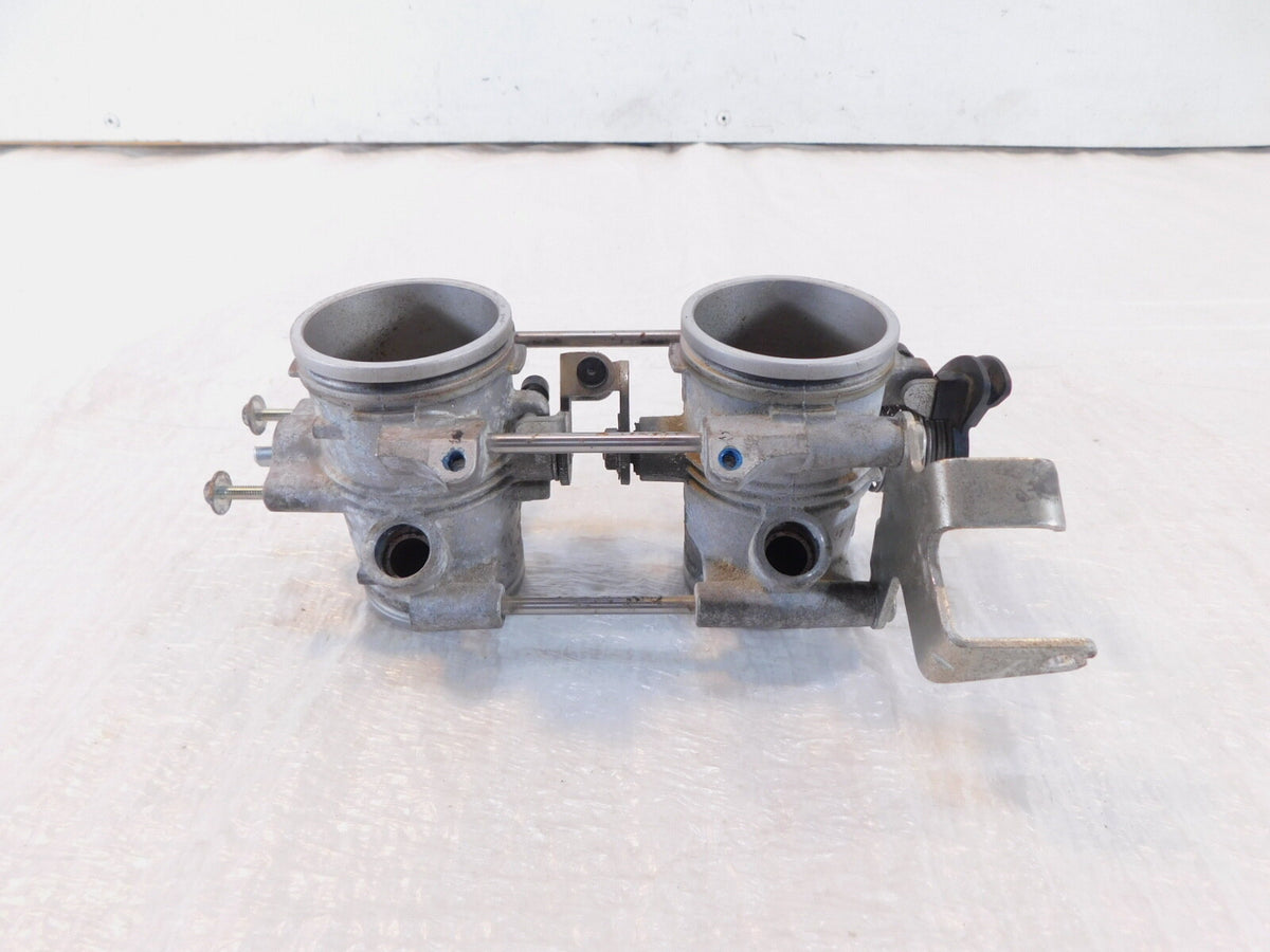 2006-2014 BMW F800R F800 R Silver Fuel & Air Intake Throttle Body Housing Rack - C3 Cycle