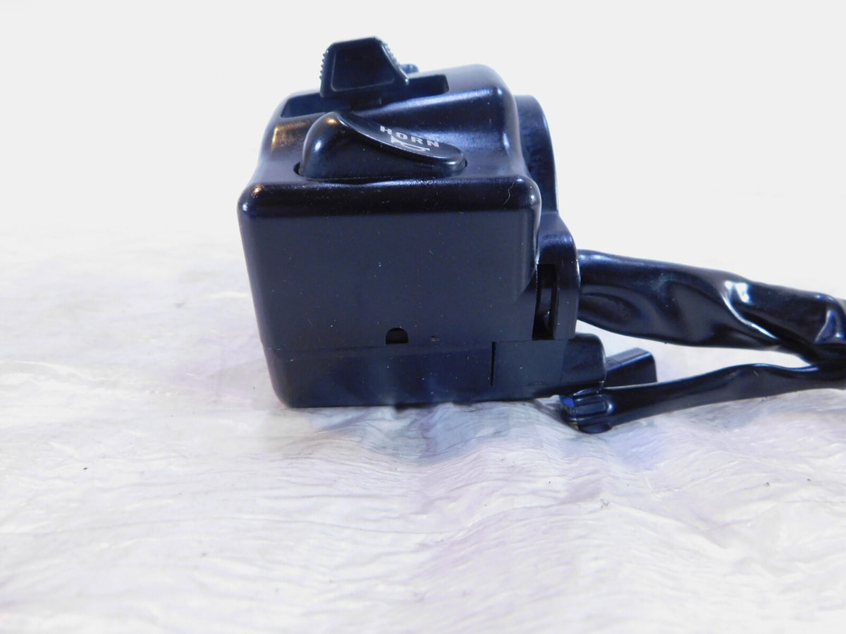 Victory Sport Deluxe & Standard V92 Cruiser Left Handlebar Turn Signal Switches - C3 Cycle