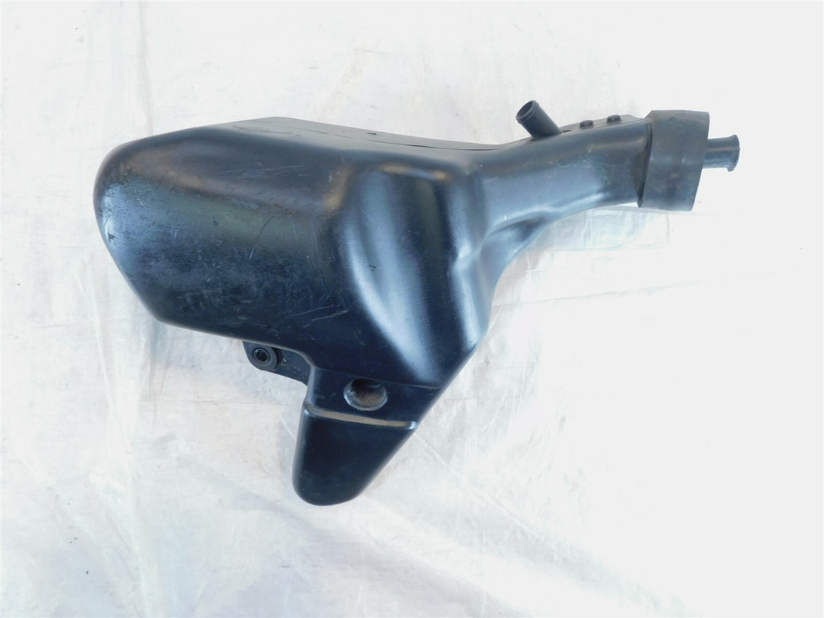 Kawasaki Ninja ZX-6 ZX600 ZX600-E & ZZR600 Right Air Intake Duct Pipe Tube