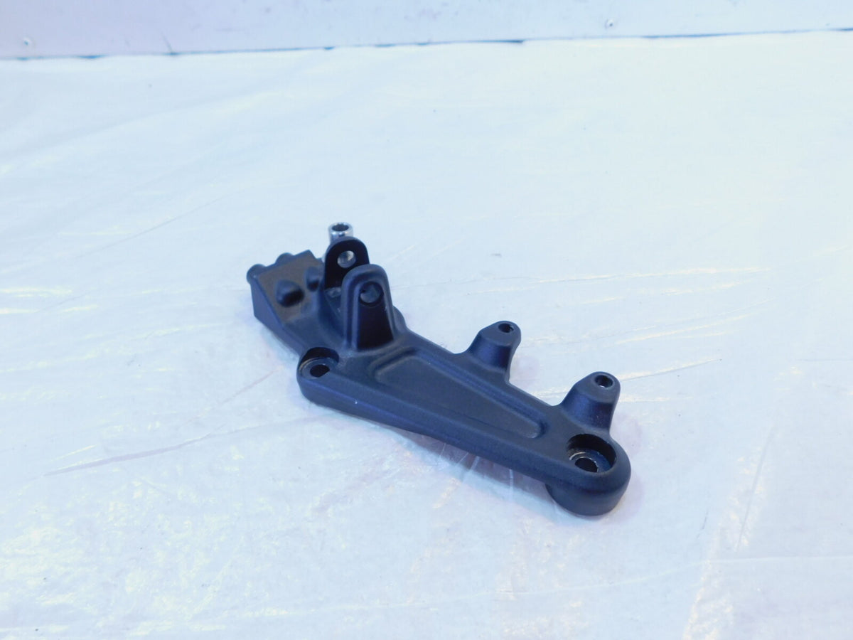 Harley Davidson Pan America 1250 Front Right Footpeg Footrest & Pedal Bracket - C3 Cycle