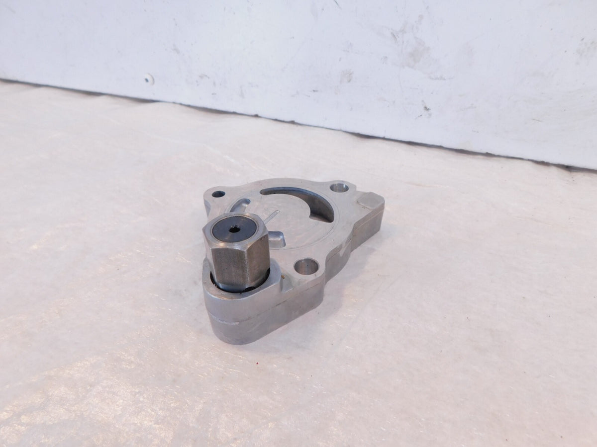 Victory V92 Kingpin Hammer Vegas & Jackpot Engine Motor Oil Pump Base Plate - C3 Cycle