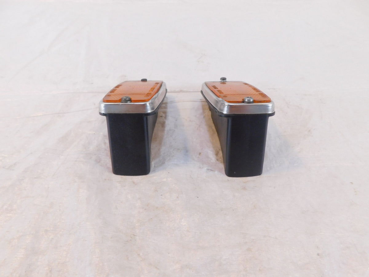 1982 82 Yamaha XJ750 Maxim 750 Front Left/Right Side Frame Orange Reflectors - C3 Cycle