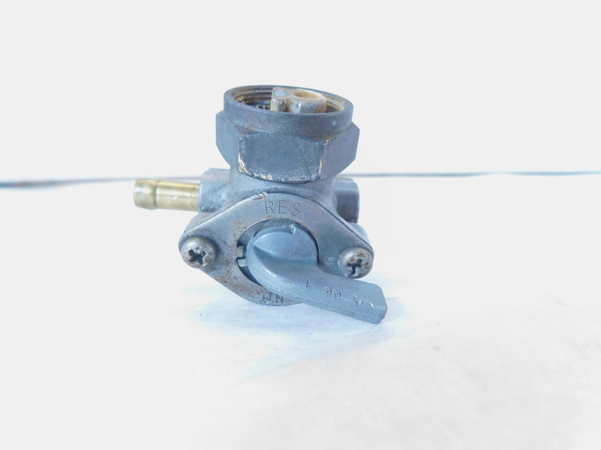 Harley Davidson Sportster 883 & 1200 Gas Tank Fuel Valve Petcock Tap - Shut off - C3 Cycle