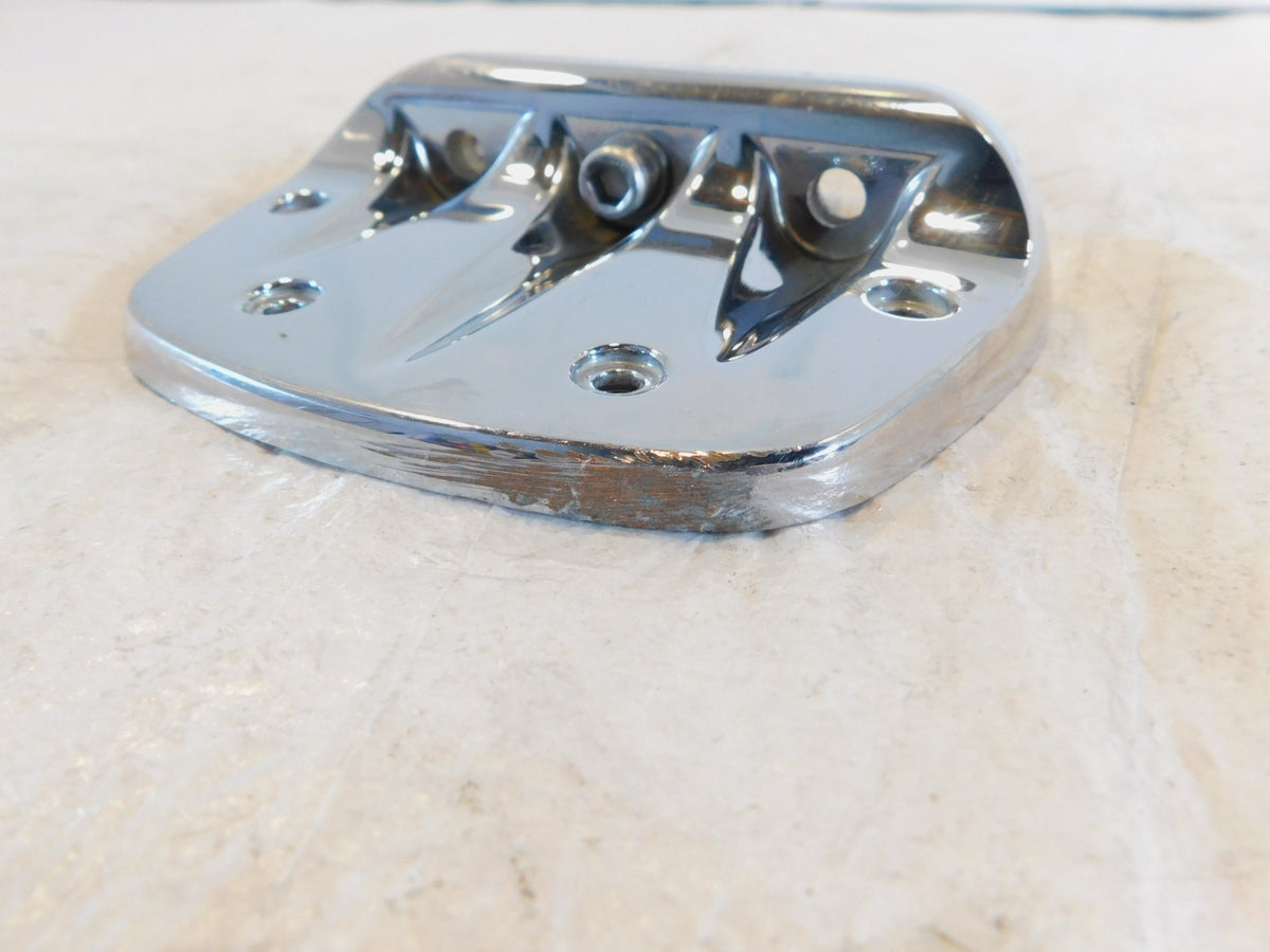 One Harley Davidson Touring Dyna Sportster & Softail Chrome Footboard / Footpeg