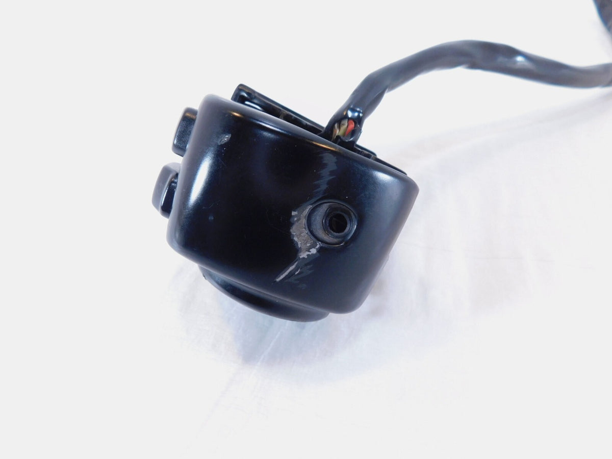 Harley Electra Glide Right Handlebar Engine Stop Start Kill Switches w/ Radio - C3 Cycle