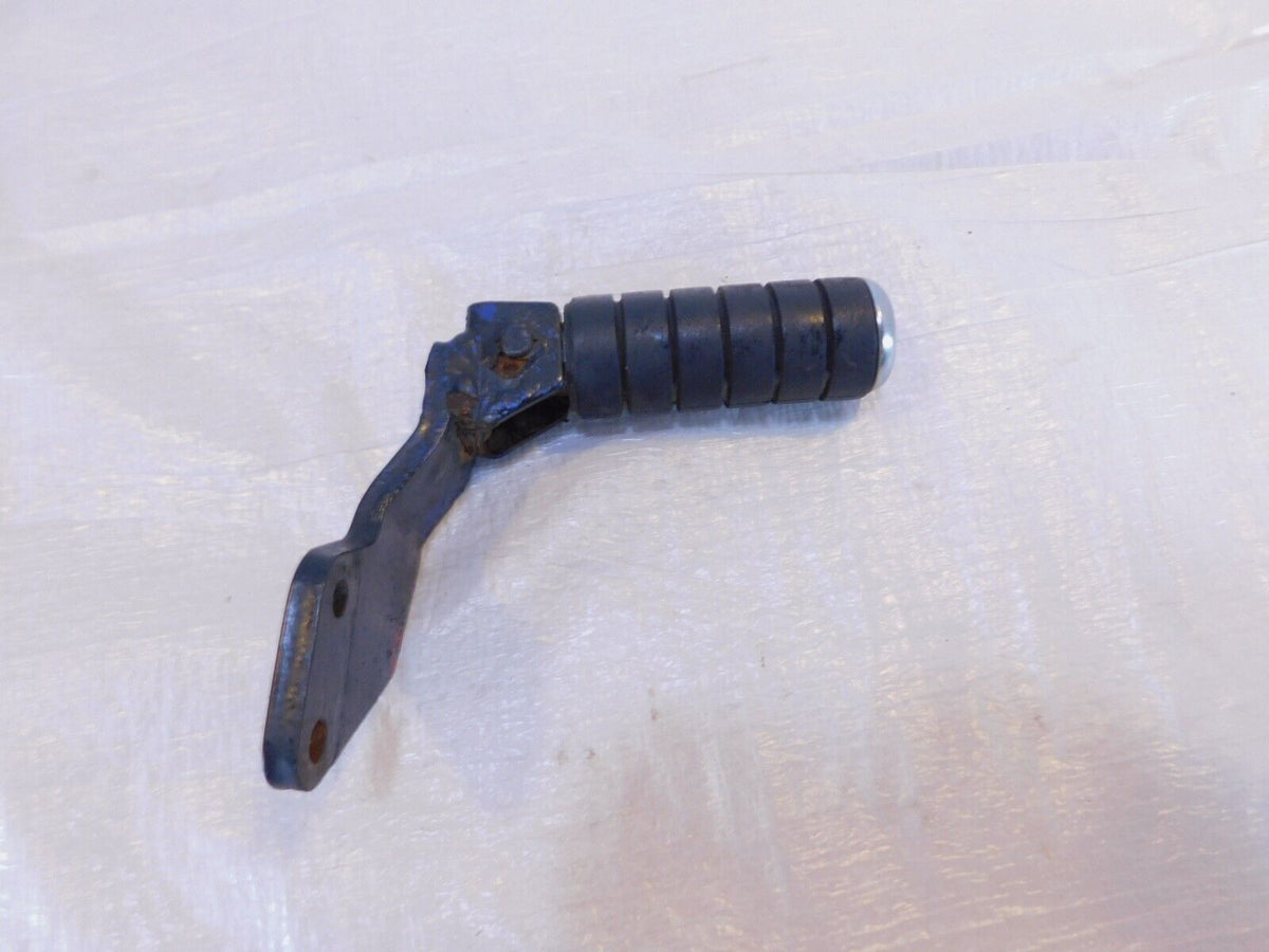 Honda VTX 1800 VTX1800F VTX1800N VTX1800R Rear Right Passenger Foot Peg & Mount - C3 Cycle
