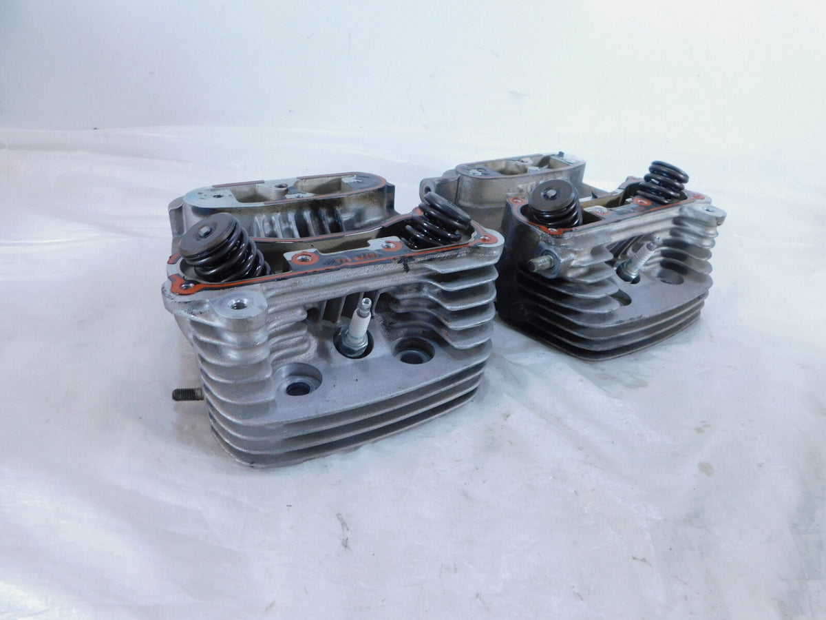 Harley Davidson Sportster 883 Cylinder Heads w/ Valves 16662-86B & 16663-86B - C3 Cycle
