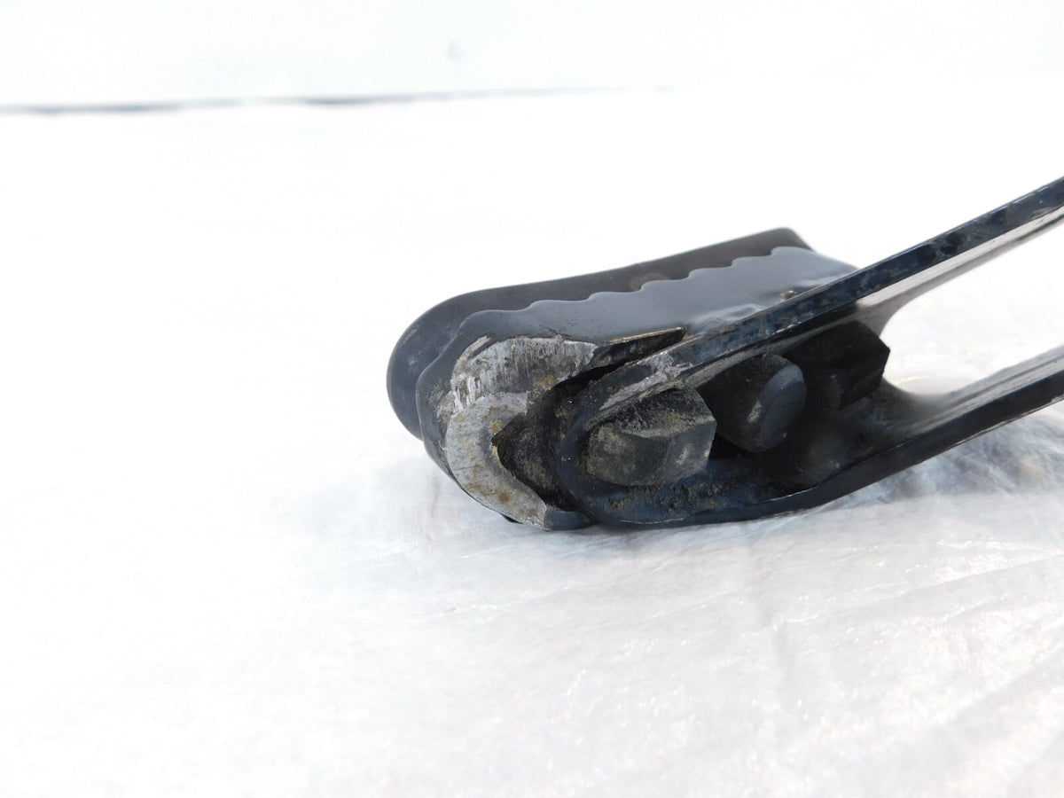 BMW F650GS Dakar G650GS Sertao Right Front Footrest Foot Peg & Pad - 46717654664 - C3 Cycle