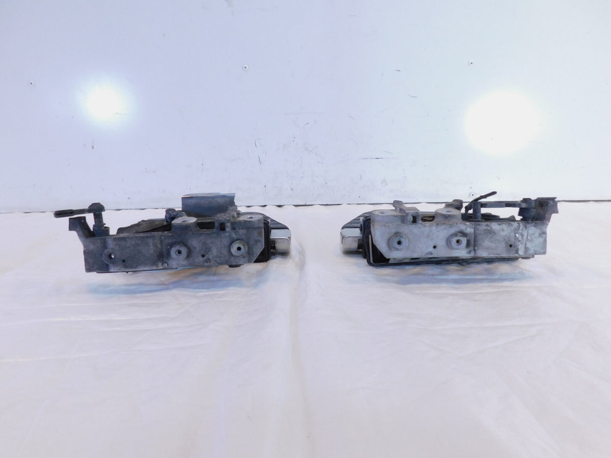 Honda Goldwing GL1500 Rear Left Right Passenger Footboard Floorboard Footrests