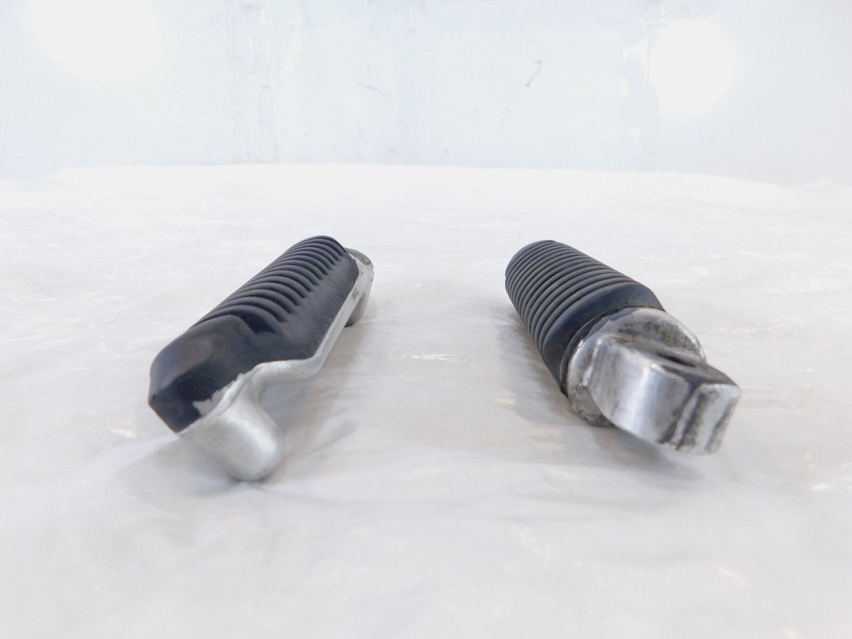 Suzuki Katana 600 & 750 GSX750F Left & Right Rear Passenger Footpeg Footrests - C3 Cycle