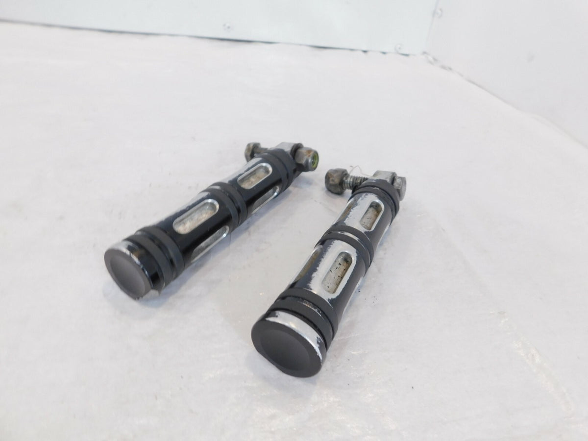 Harley Davidson Softail Night Train Edge Cut Footpegs Footrests Pegs 49312-10 - C3 Cycle