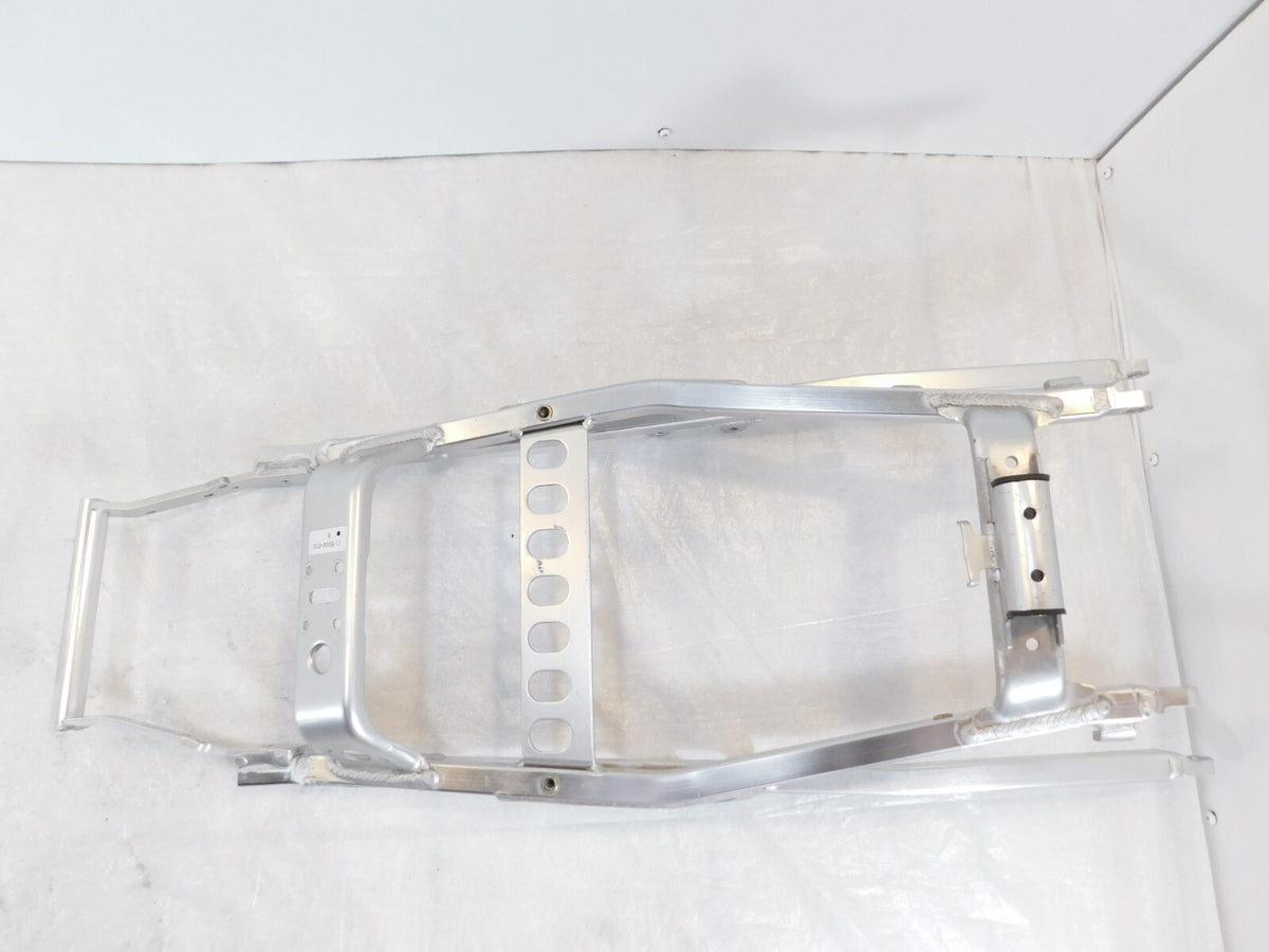 1999 2000 2001 2002 Yamaha YZFR6 YZF R6 Rear Back Tail Section Seat Subframe - C3 Cycle