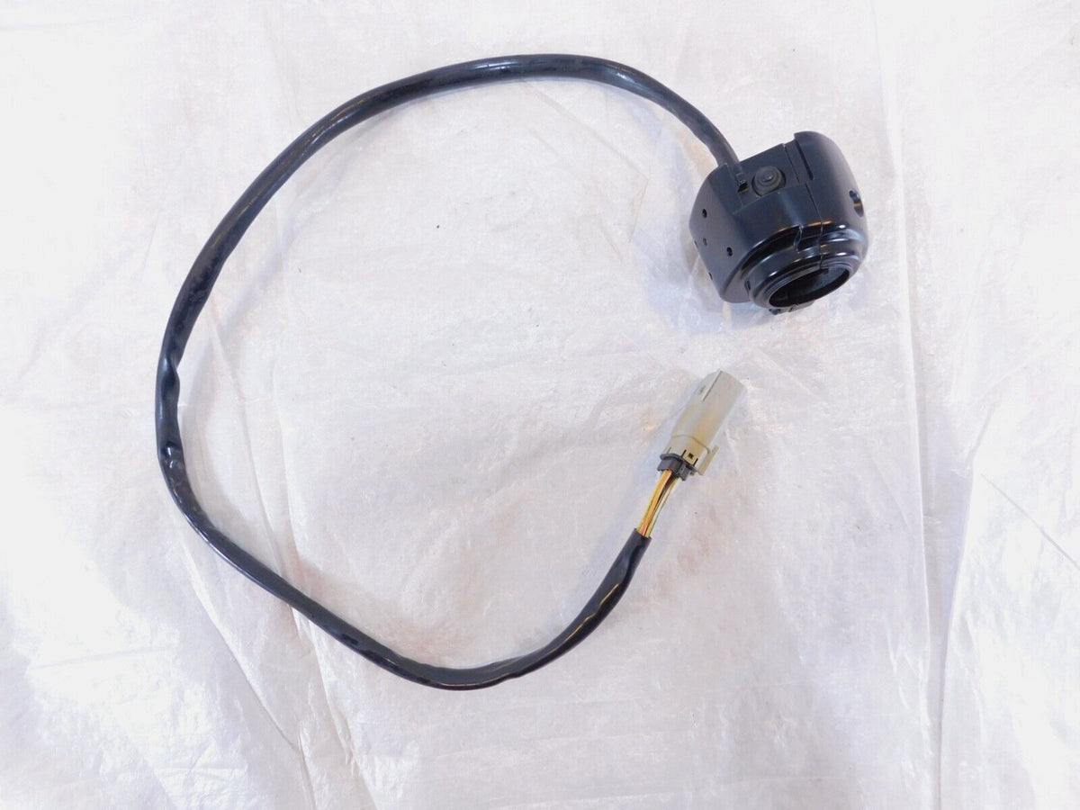 Harley Davidson Softail Dyna Sportster Left Handlebar Horn Turn Signal Switches - C3 Cycle