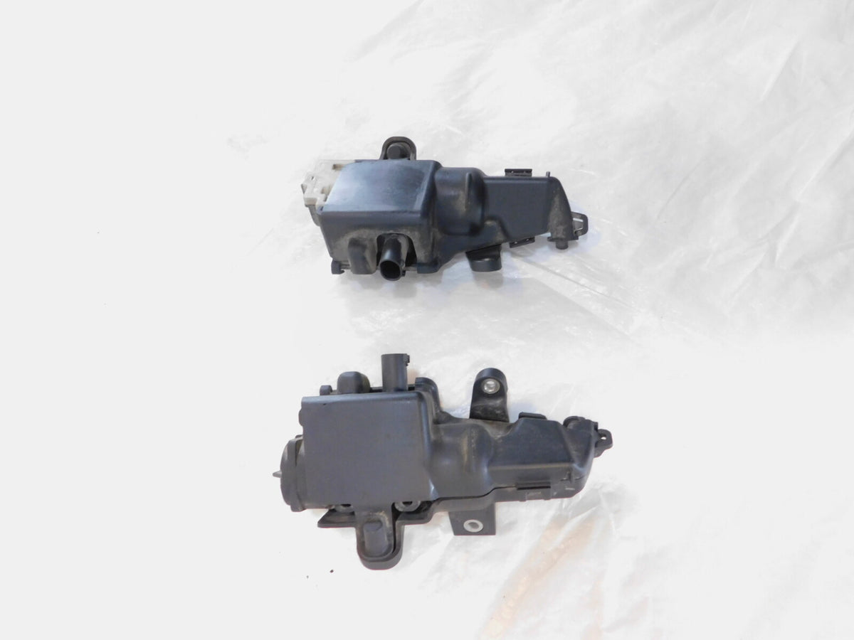 BMW R1200RT K1600 K1600GT K1600GTL Right/Left Saddlebag Lock Latch Mechanisms - C3 Cycle