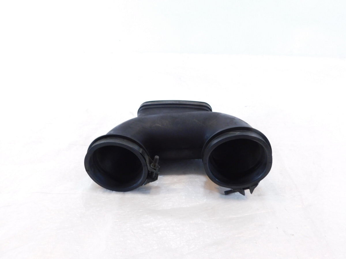 Yamaha Royal Star Tour Deluxe Venture S Center Middle Air Cleaner Box Pipe Joint