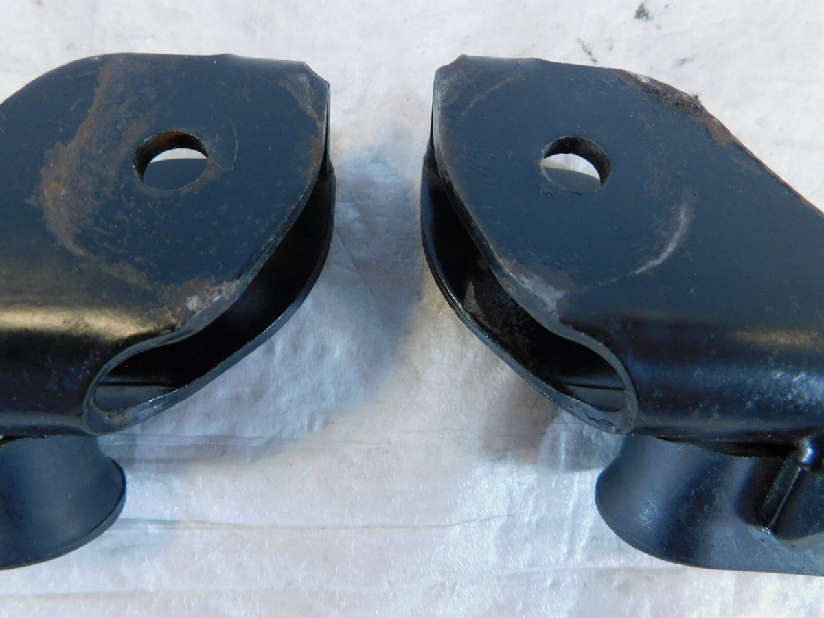 BMW F650GS Dakar G650GS Left/Right Front Footrest Foot Pegs & Pads 46717654663/4 - C3 Cycle