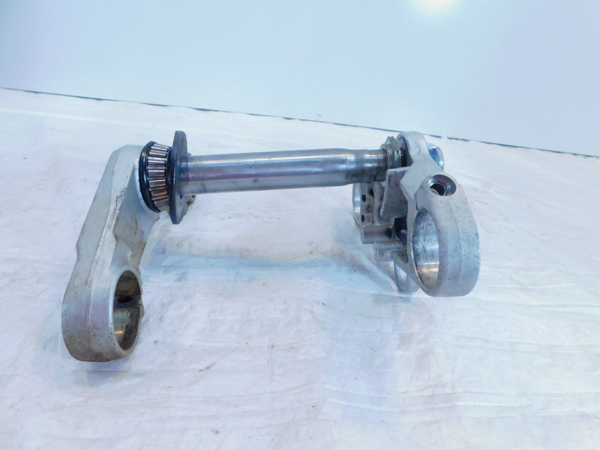 99-04 Triumph Sprint 955 ST RS Front Fork Upper/Lower Triple Tree Steering Stem