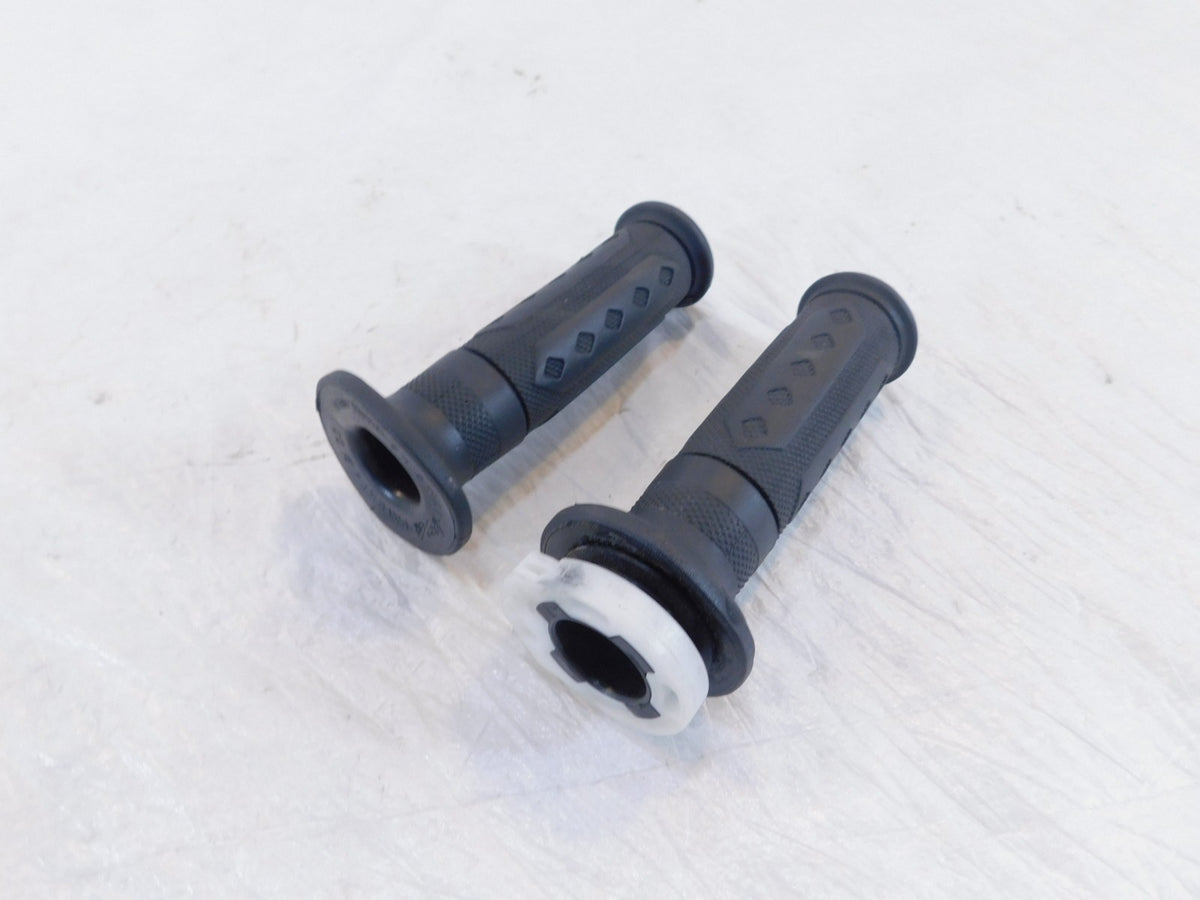1997 & 1998 Buell Thunderbolt S3 Pair Left Right Throttle Handlebar Hand Grips - C3 Cycle