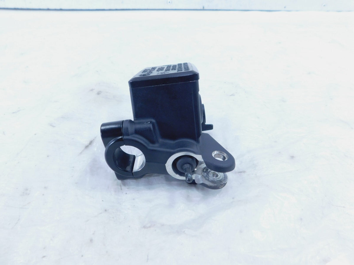 2019-2020 Yamaha Niken / GT MTX9 MXT850 Front Wheel Right Brake Master Cylinder - C3 Cycle