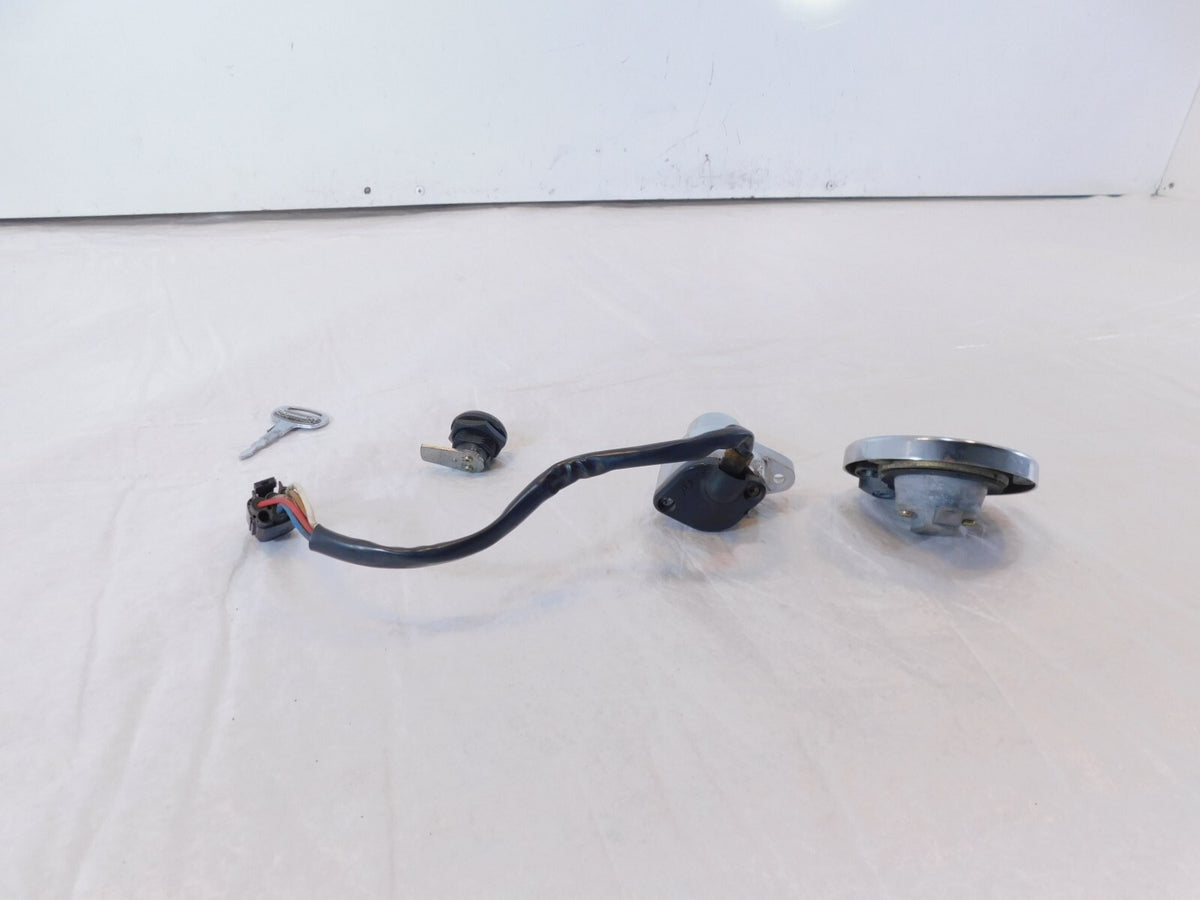 1999-2004 Kawasaki VN1500 Vulcan 1500 Classic Lock Set Ignition Switch Cap & Key - C3 Cycle