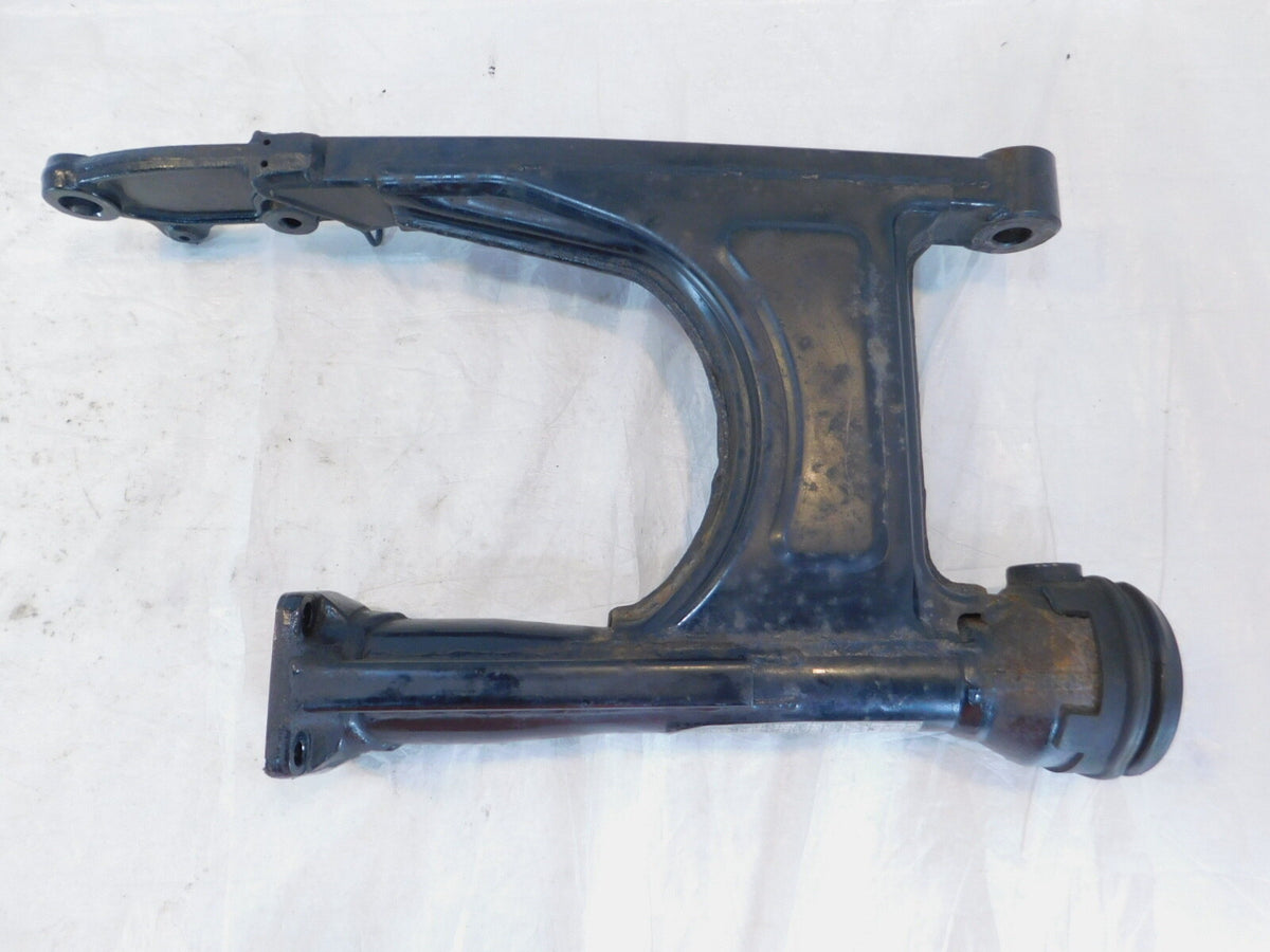 Kawasaki VN1500 Vulcan 1500 Classic & Nomad FI Rear Wheel Fork Swingarm Bracket - C3 Cycle