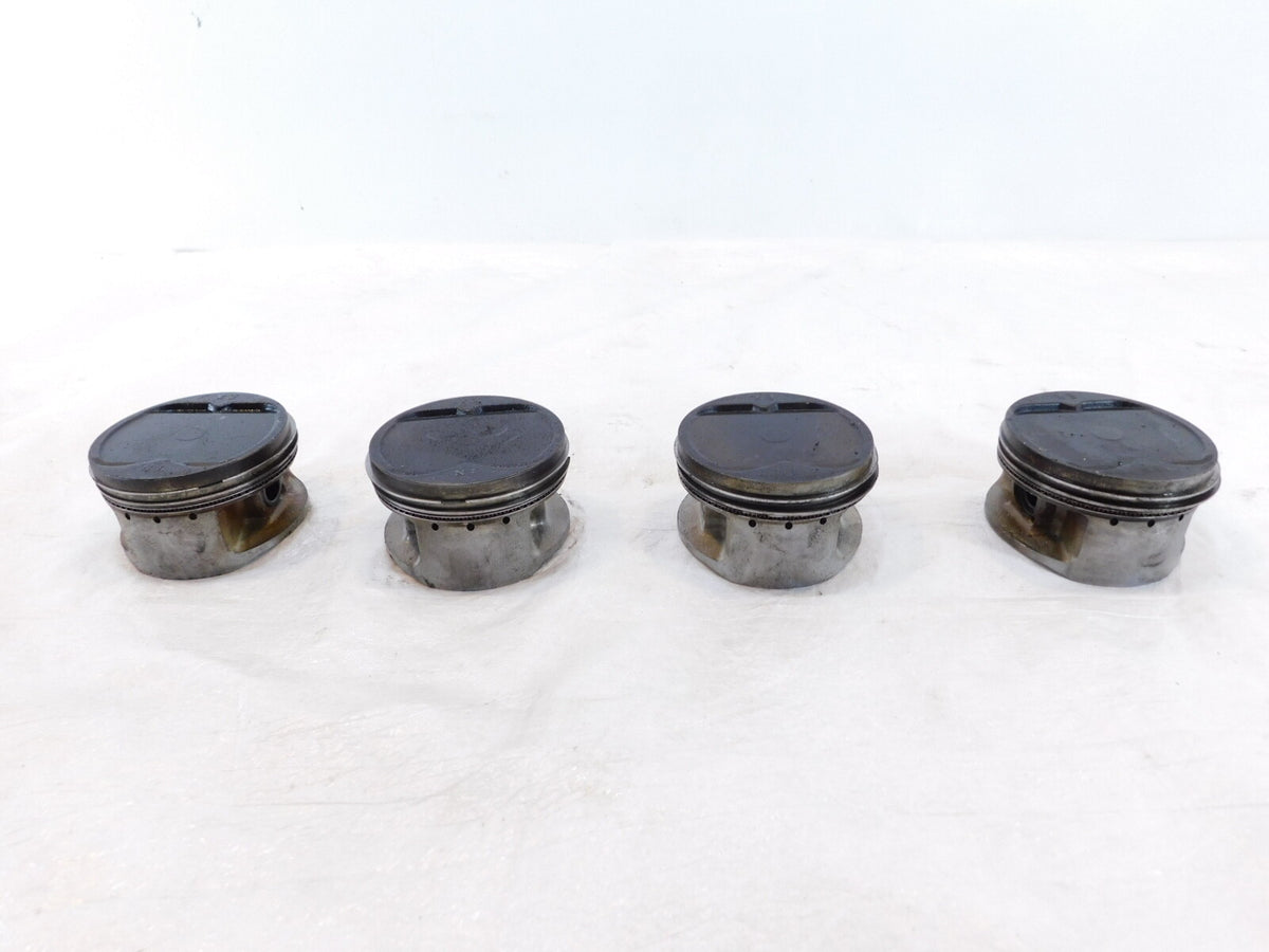 Yamaha Royal Star Tour Deluxe Venture XVZ13 Engine Motor Cylinder Barrel Pistons