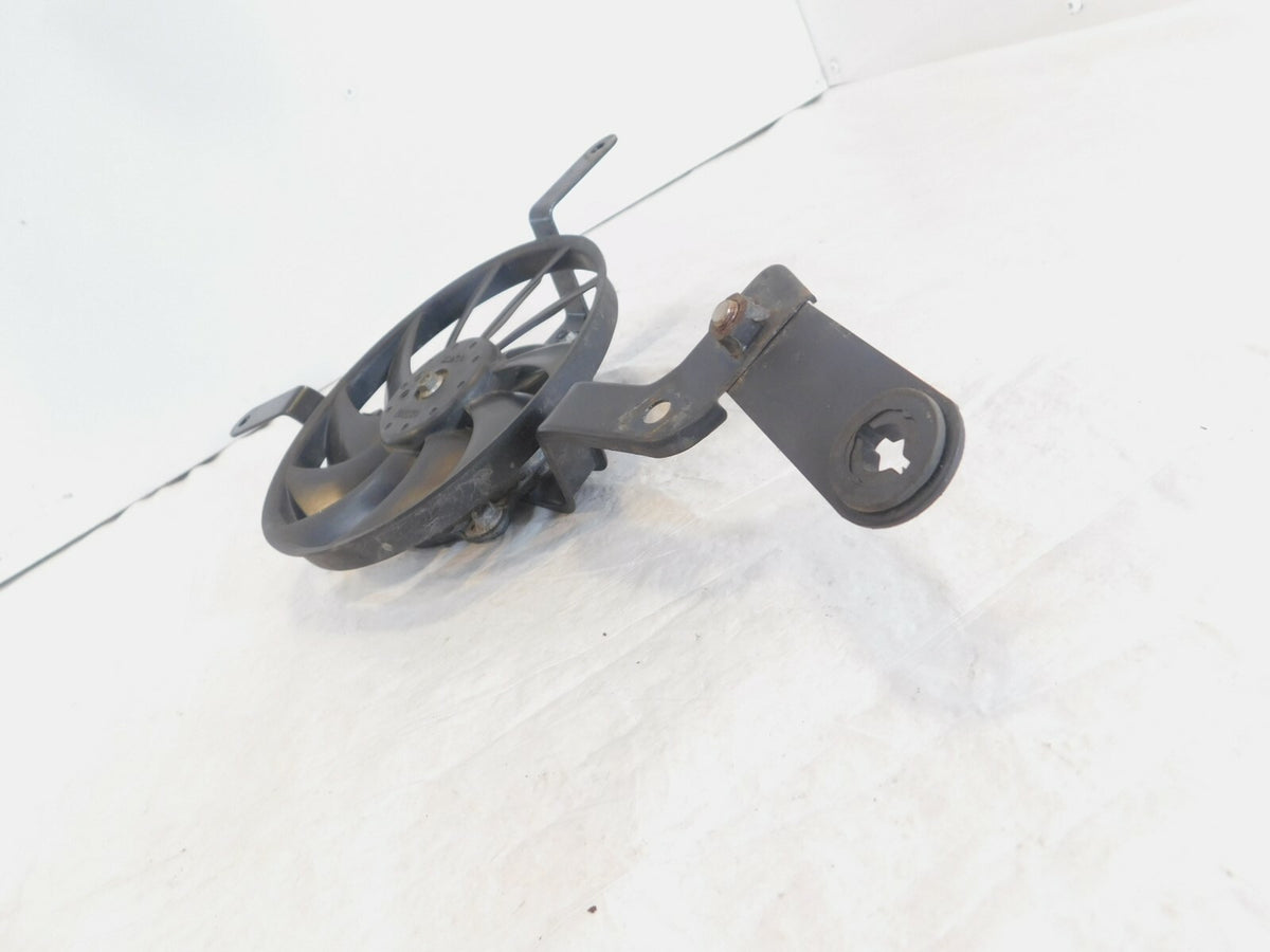 2008 08 Triumph Street Triple 675 Engine Motor Cooling Coolant Radiator Fan - C3 Cycle
