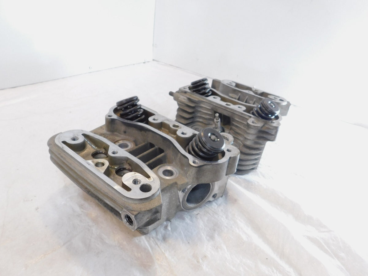 Harley Sportster 883 Front & Rear Engine Motor Cylinder Heads Springs & Valves