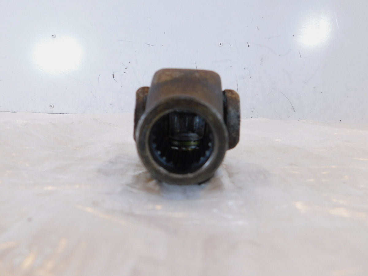 Honda Shadow 700 VT700 & 750 VT750 Differential Drive Shaft Yoke Joint U-Joint - C3 Cycle