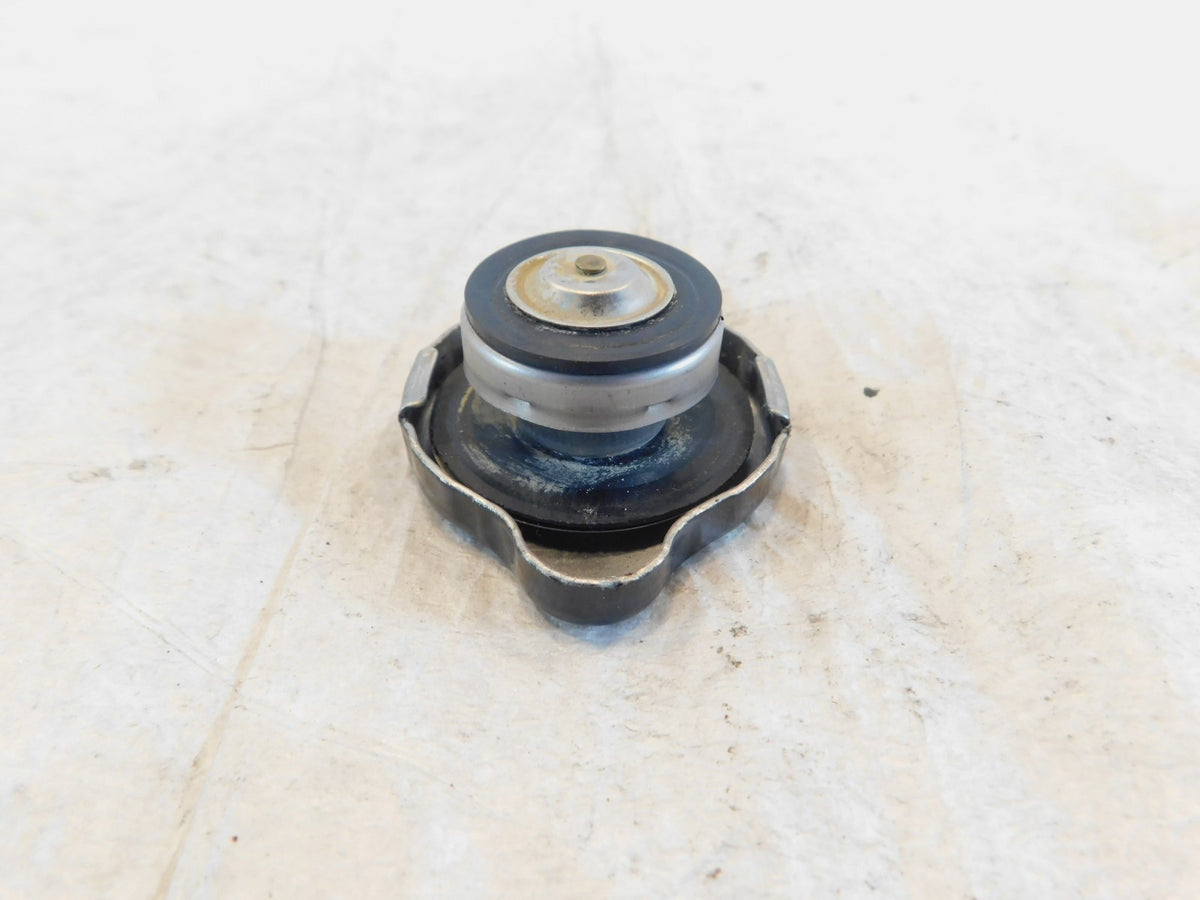 Triumph Daytona Sprint Thunderbird Trident Trophy 900 1200 Radiator Filler Cap - C3 Cycle