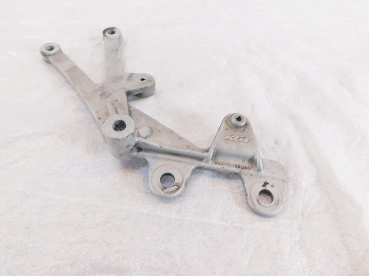 2005-2009 KTM 990 Super Duke & R Left Engine Motor Frame Mount Bracket Stay - C3 Cycle