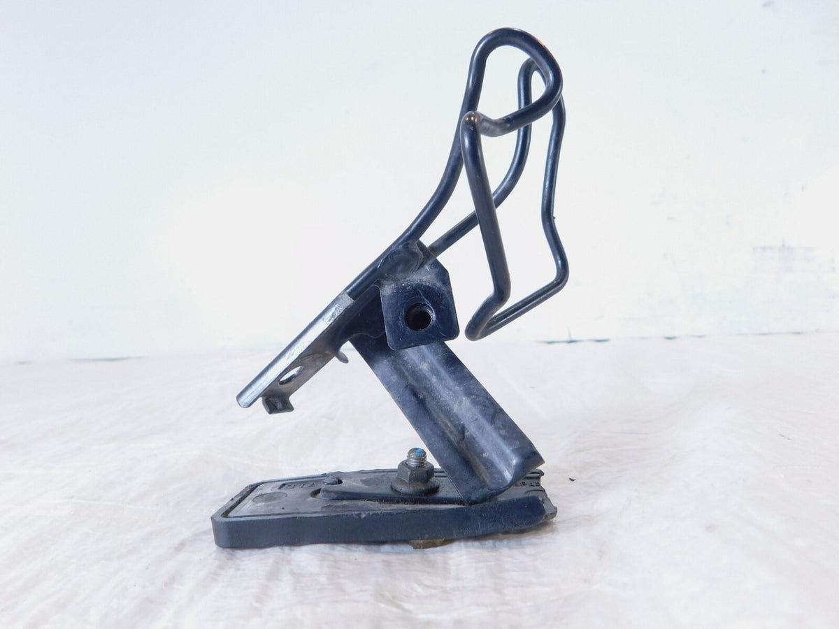 Yamaha Royal Star Venture XVZ13 Front Right Cable Hose Guide Reflector Bracket - C3 Cycle