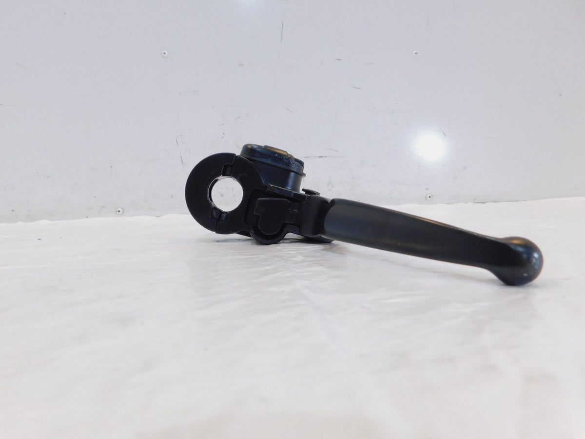 Harley V-Rod & Touring Road King Electra Glide Front Hand Brake Master Cylinder - C3 Cycle