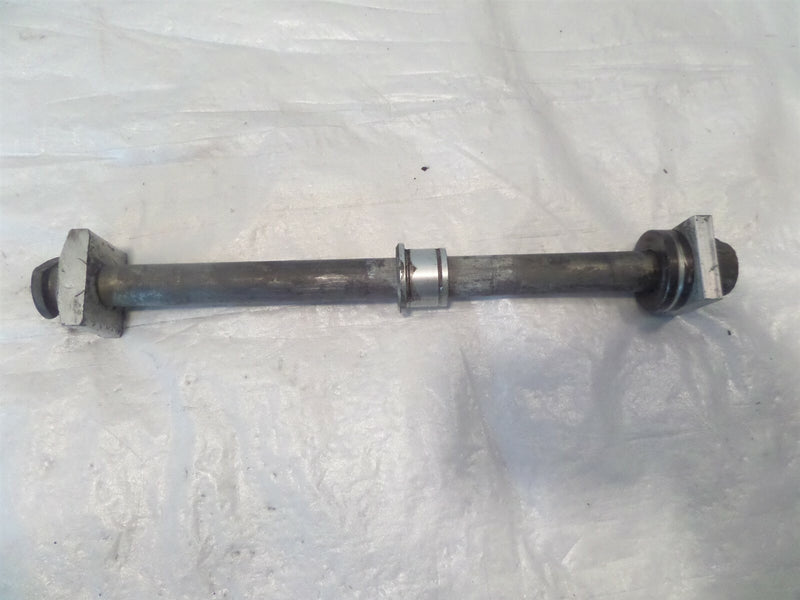 Triumph Daytona 955i & Tiger 1050 SE & Speed Four Rear Wheel Axle Bolt Shaft