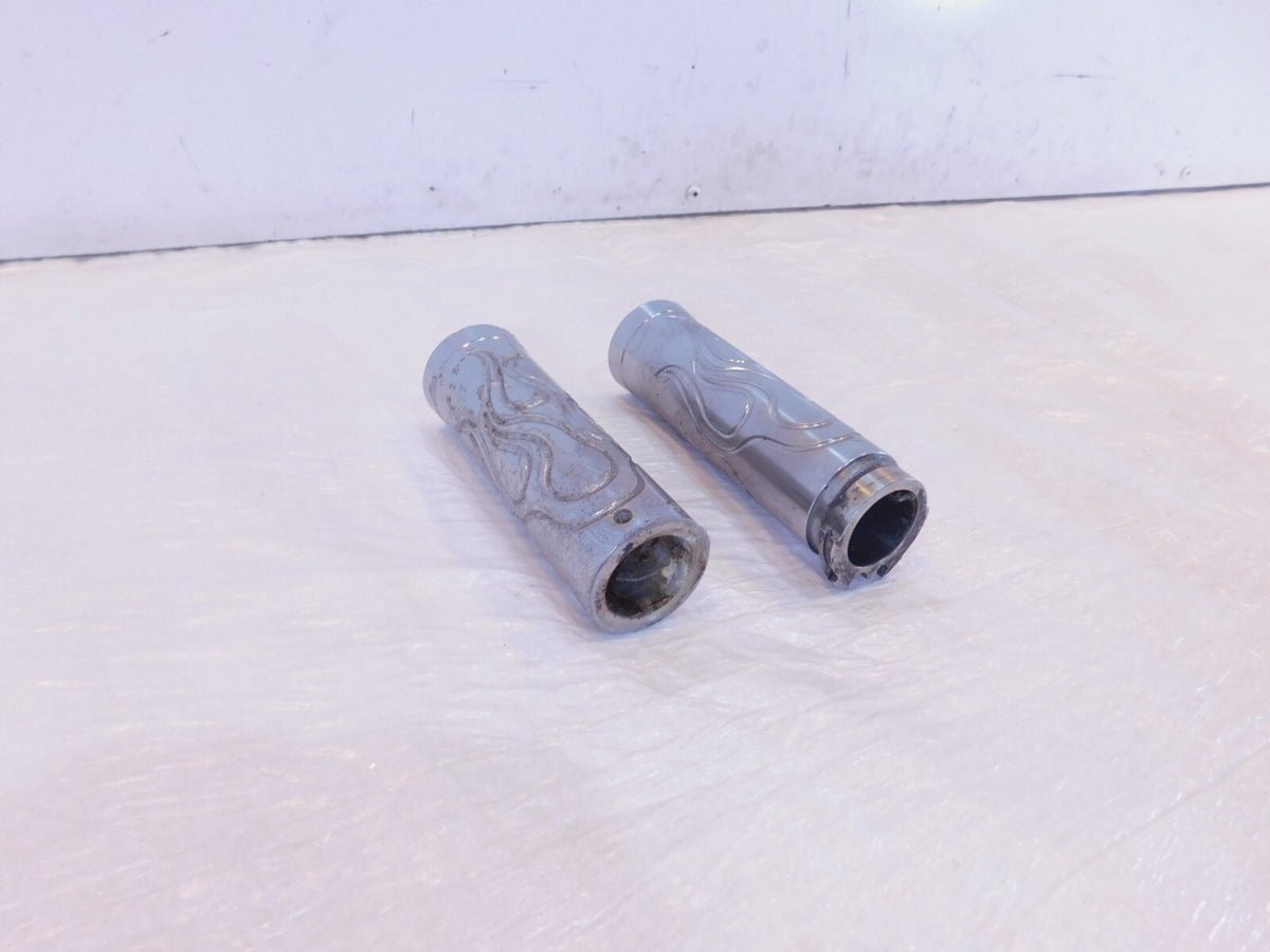 Harley Davidson Dyna Sportster & Softail Chrome Left Right Handlebar Hand Grips - C3 Cycle