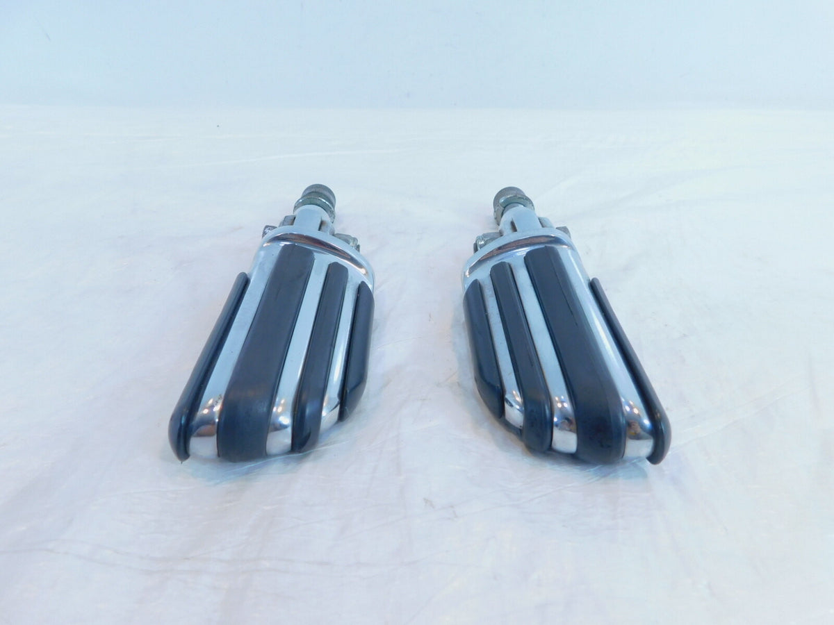 Pair Harley Touring Dyna Sportster & Softail Chrome & Rubber Footpeg Footrests - C3 Cycle